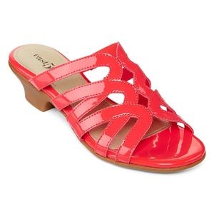 East 5th Womens Open Toe Sandal 1.5 inch heel NWT
